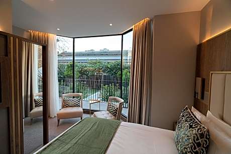 merit kensington hotel